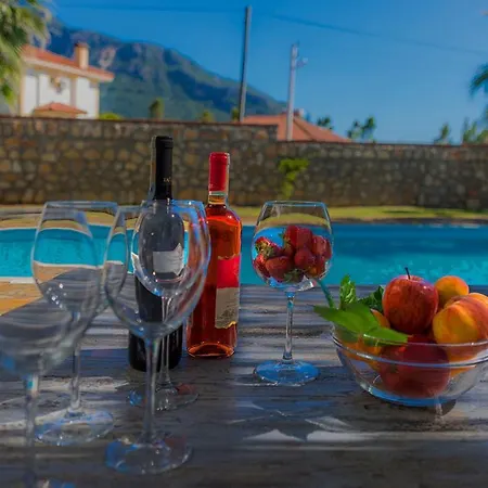 Villa Orka Four Seasons 7 *