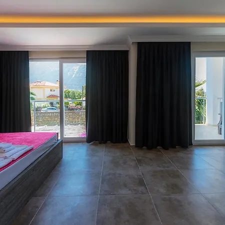 Orka Four Seasons 7 *