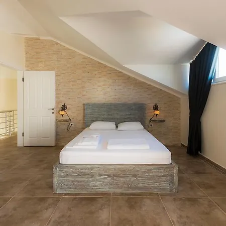 Orka Four Seasons 7 Villa *
